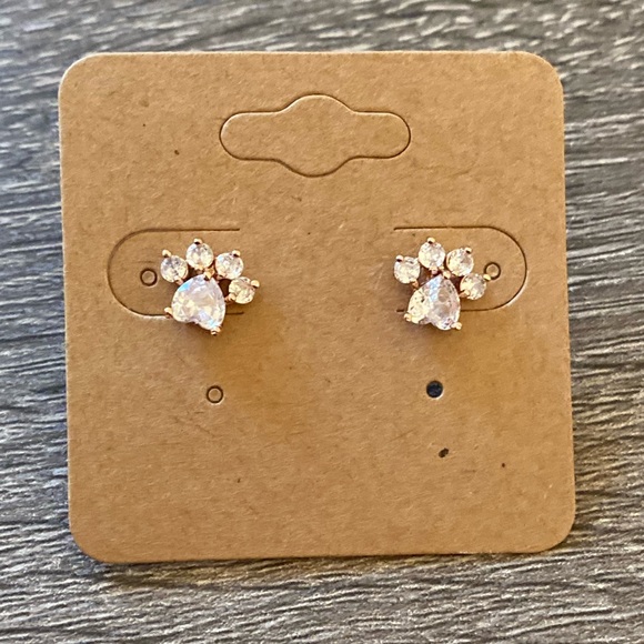 Paw earrings - Picture 1 of 1